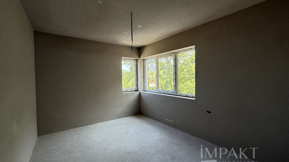 Case cuplate la liziera padurii , ideale pentru 2 familii ! - Poză 25