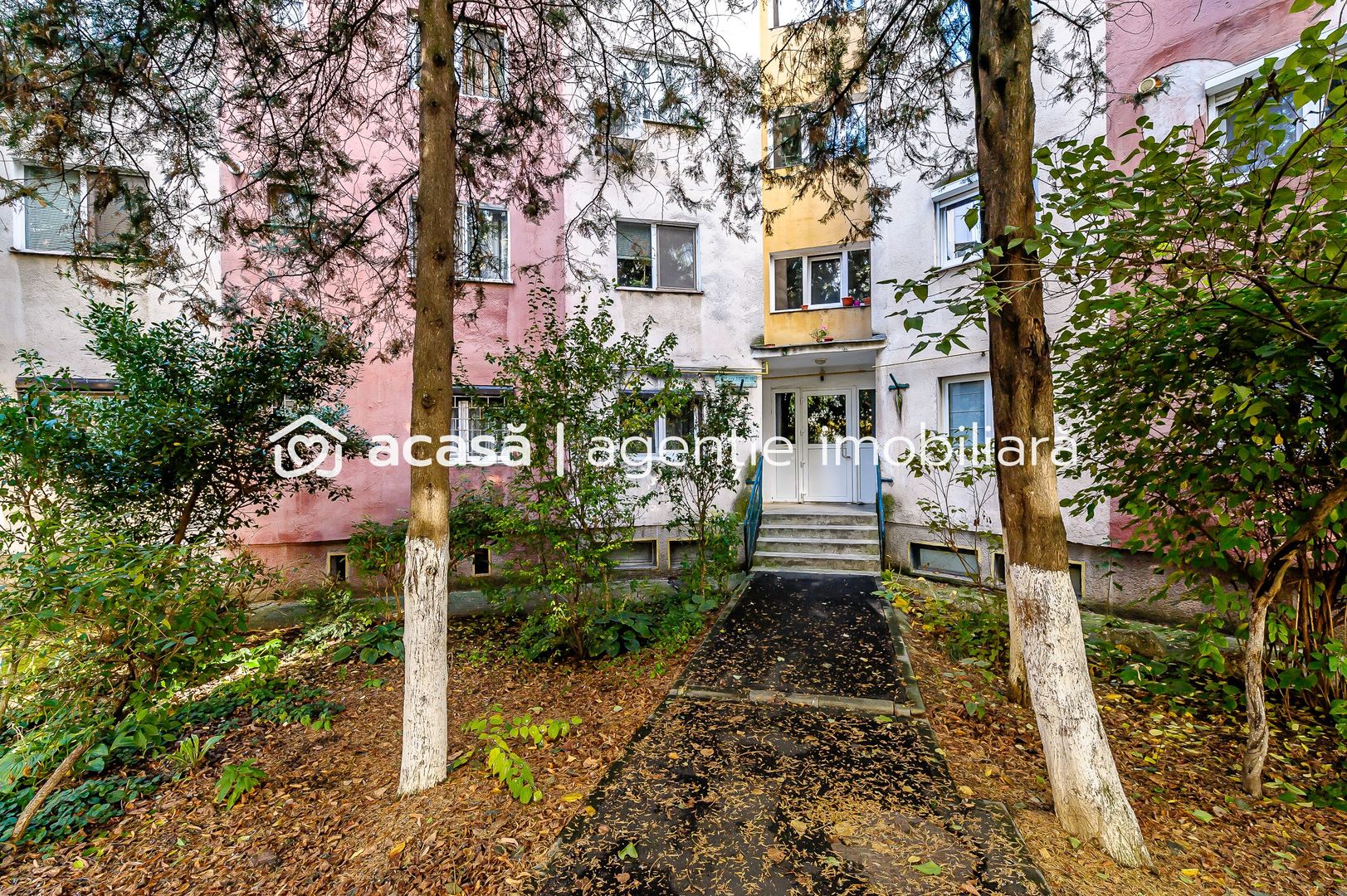 REZERVAT! Apartament 5 camere în Micălaca - Poză 10