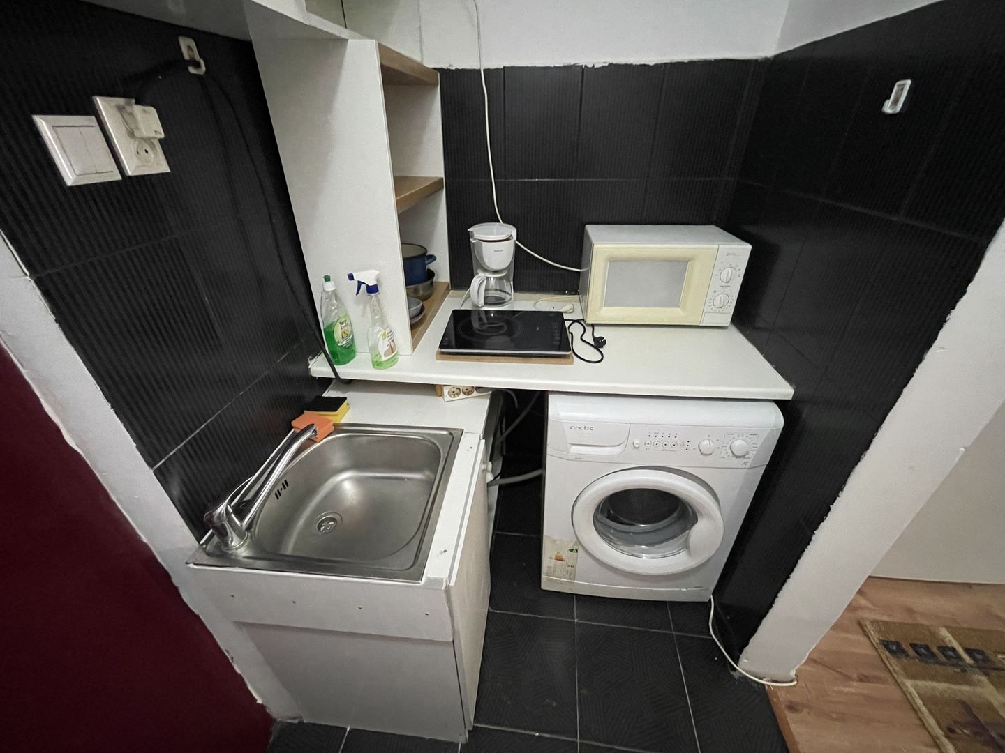 Garsonieră de vânzare în zona Aradului - Poză 12