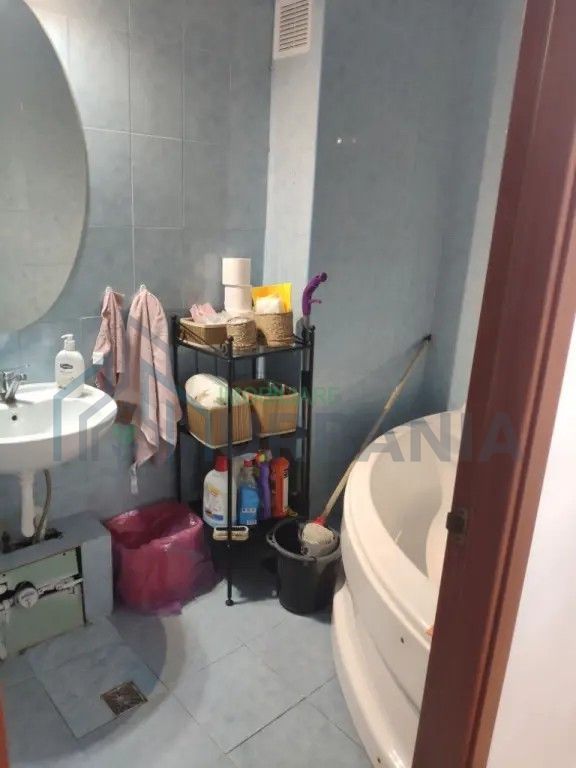 Închiriere apartament 2 camere decomandat, etaj 10/10, central, Iași - Poză 6