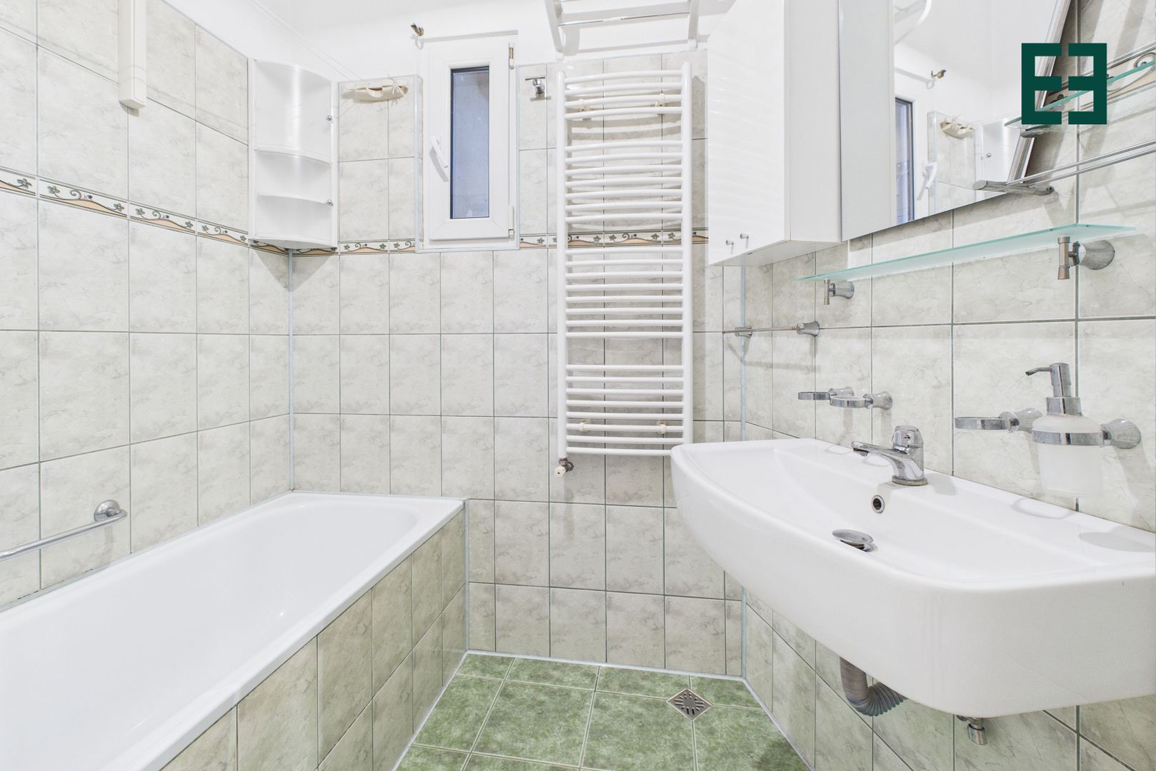 Apartament 2 camere - 102 mp construiți - Central - Arad - Poză 19