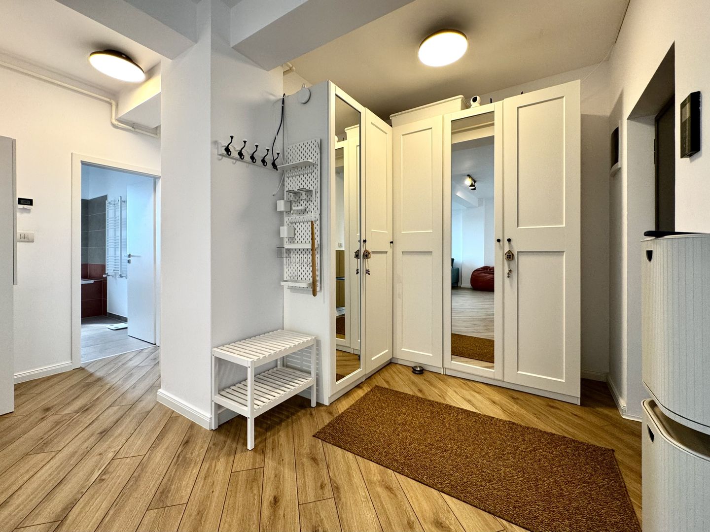 Apartament penthouse, cu terasa generoasă, la intrare in Giroc - Poză 14
