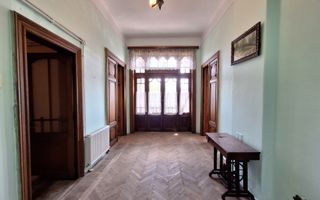 Casă/Vila interbelica de vanzare | Ploiesti, Ultracentral |Comision 0% - Poză 7