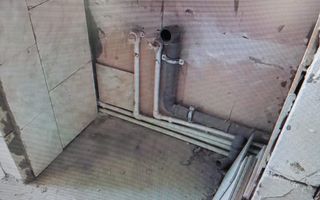 Ag. EUROPA vinde garsoniera din uscătorie la etajul 4 în Micro 17. - Poză 2