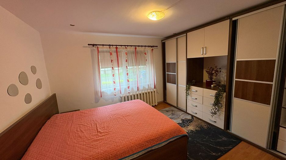 Apartament cu 2 camere de închiriat zona Lenin - Poză 8