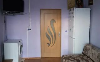 Garsoniera in zona Liceului Pedagogic, 15000 euro - Poză 2