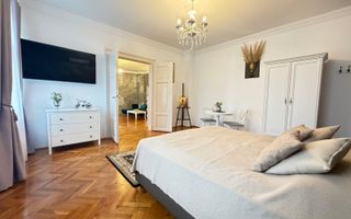 Apartament 3 camere de vanzare, Piata Armelor, Sibiu - Poză 2