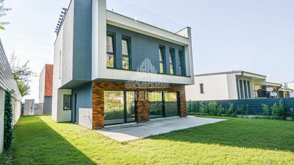 🏡 Casă Individuală Modernă cu Panoramă Superbă in Florești, zona VIVO - Poză 1
