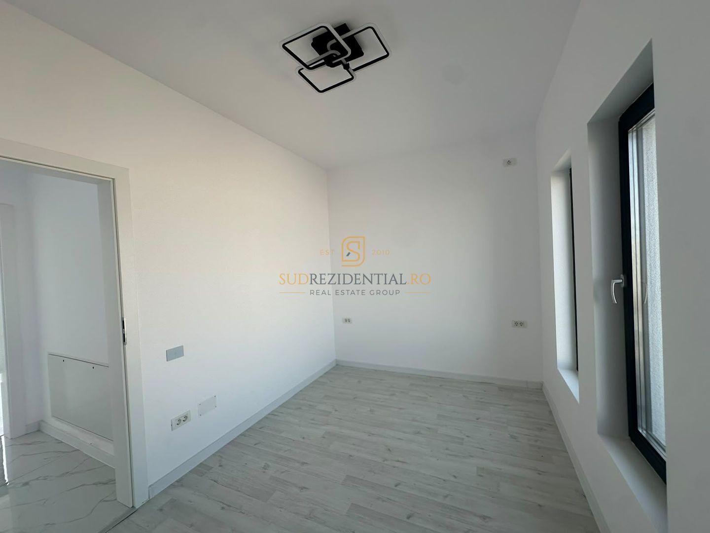 Casă individuală, 4 camere, teren 309 mp - Comuna Berceni - Poză 16