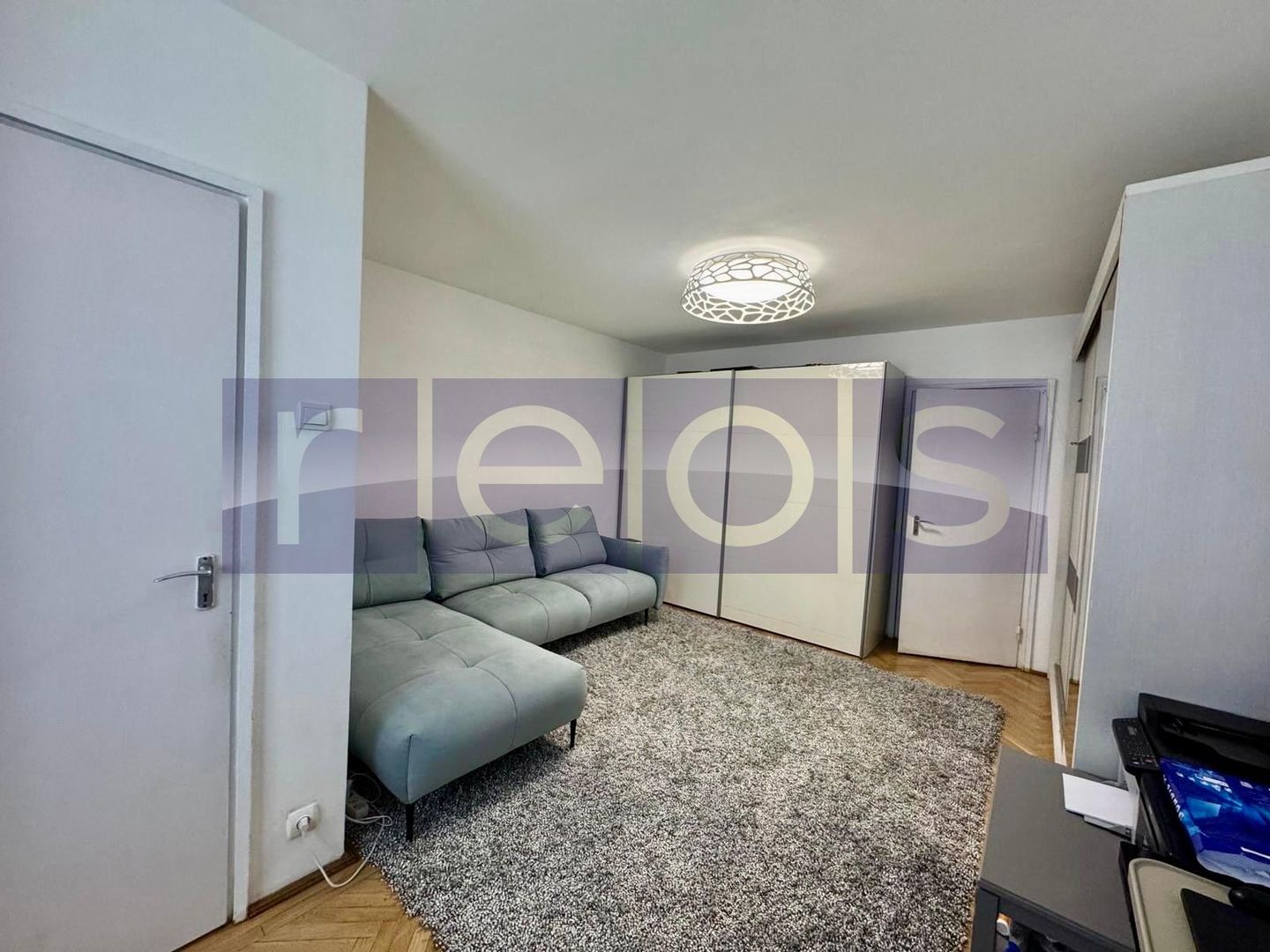 VANZARE GARSONIERA 30MP VATRA LUMINOASA POMPILIU MANOLIU - Poză 4