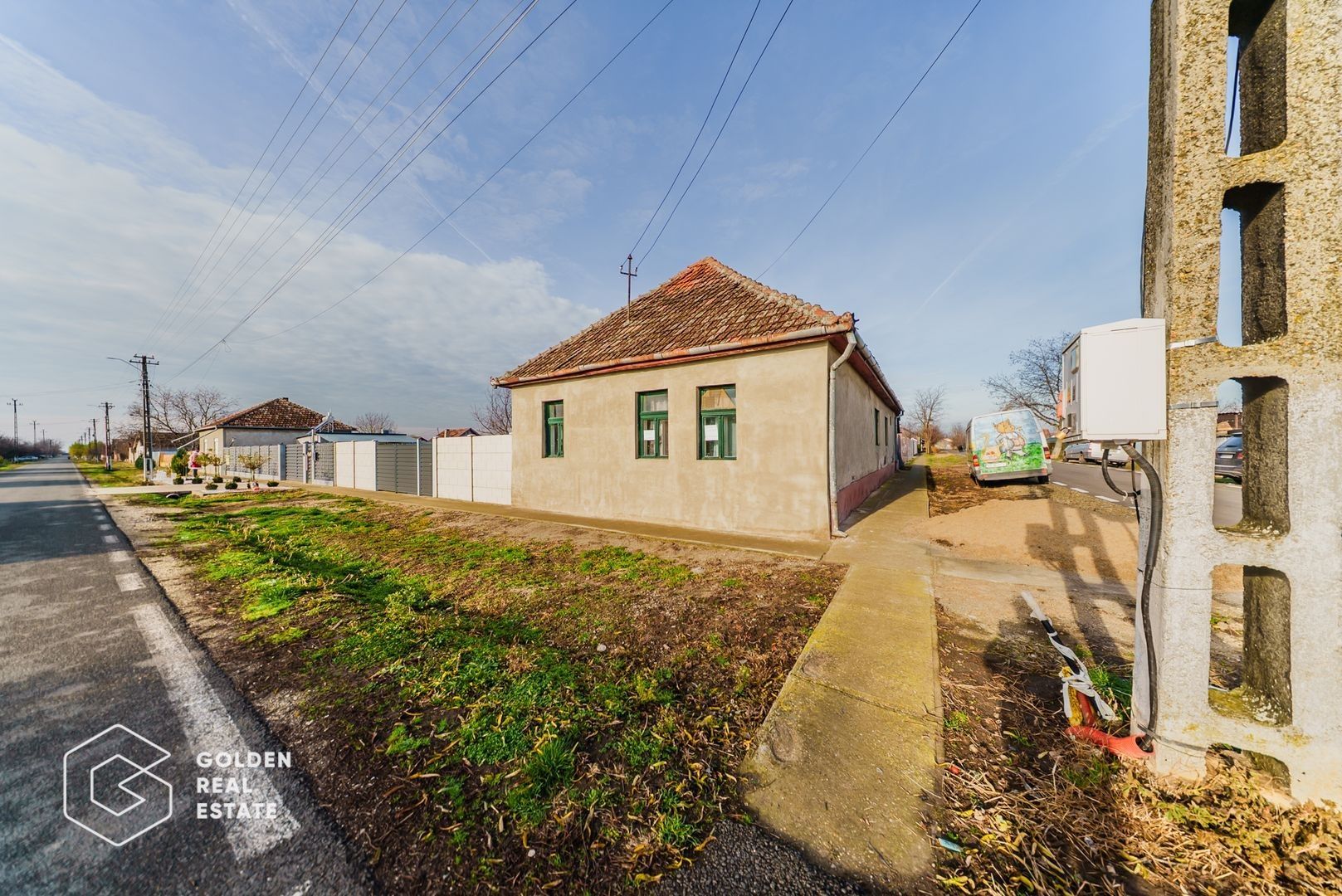 Casa cu teren 959 mp, Iratosu, Zona buna, Comision 0% - Poză 1