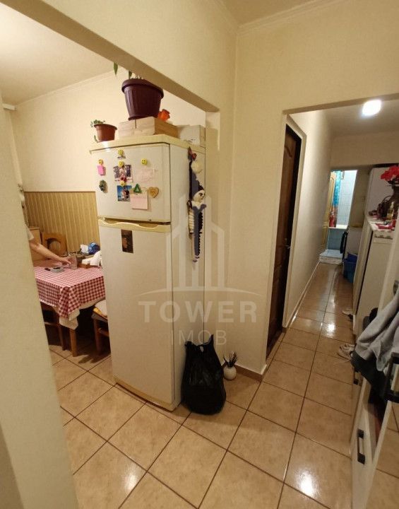 Apartament decomandat 2 camere Vasile Aaron 50mpu - Poză 6
