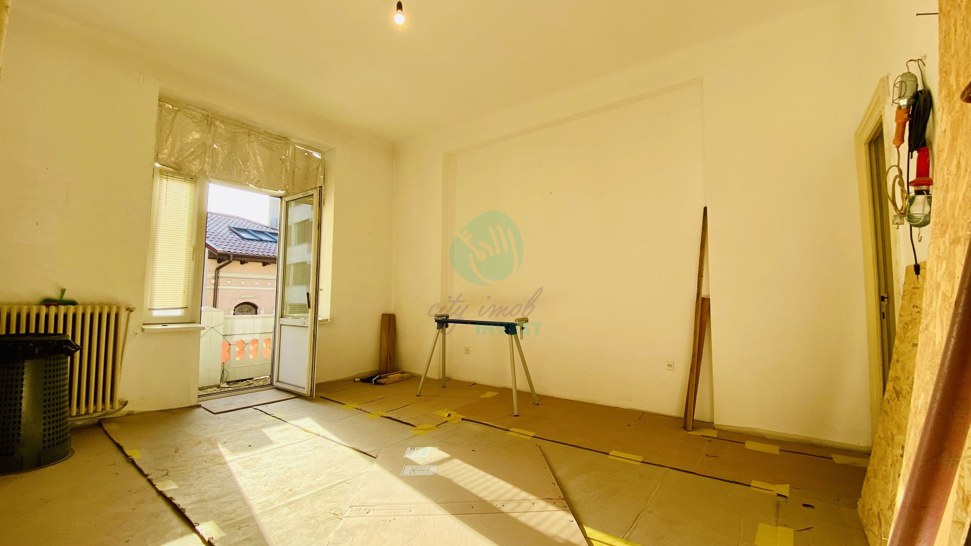 Armeneasca - Apartament spatios cu 4 camere - Poză 1