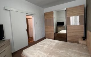 Apartament de vânzare 2 camere decomandate zona Str. Constituției/9mai - Poză 15