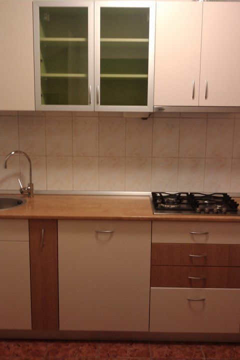 Inchiriem apartament 2 camere zona 1 Mai - Poză 9