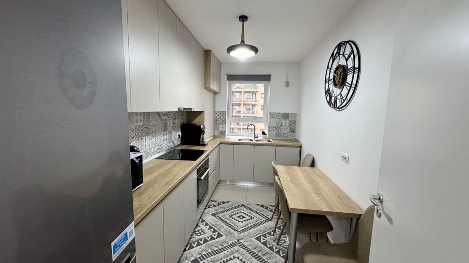 Apartament cu 2 camere, decomandat, in Tractorul - Poză 7