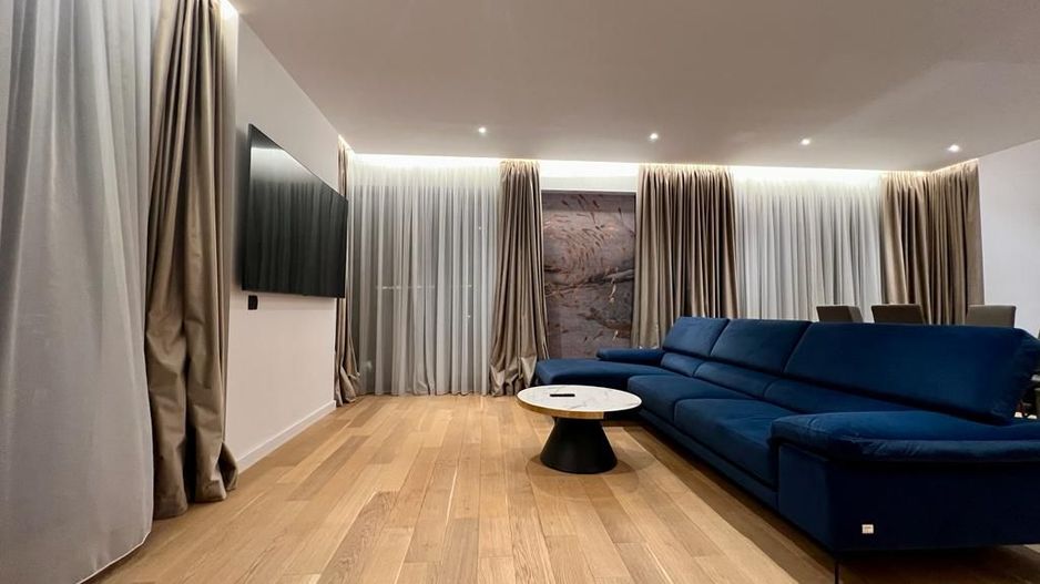Apartament High End I 4 Camere în One Herăstrău Towers - Poză 1
