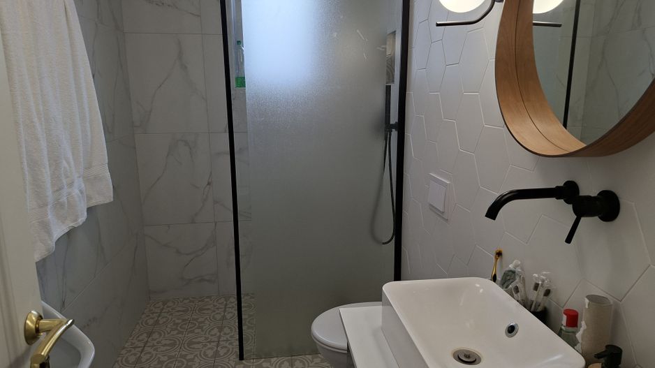 BRASADAS vinde URGENT casa 4 cam SUPERFINISATA teren 7.5 ari. - Poză 14