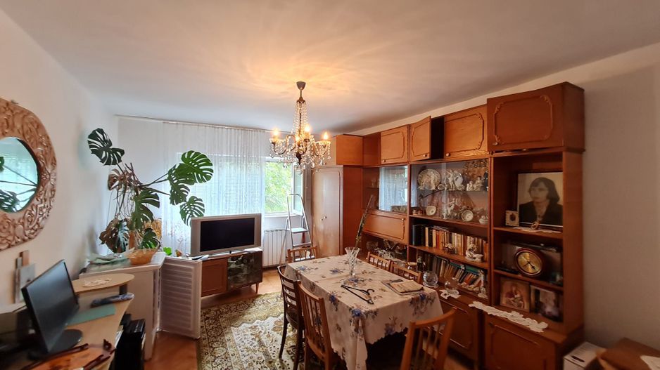 Apartament decomandat 2 camere - Poză 2