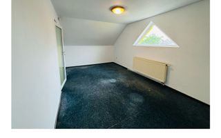 De inchiriat cladire comerciala potential P+M Gradiste Arad - Poză 17