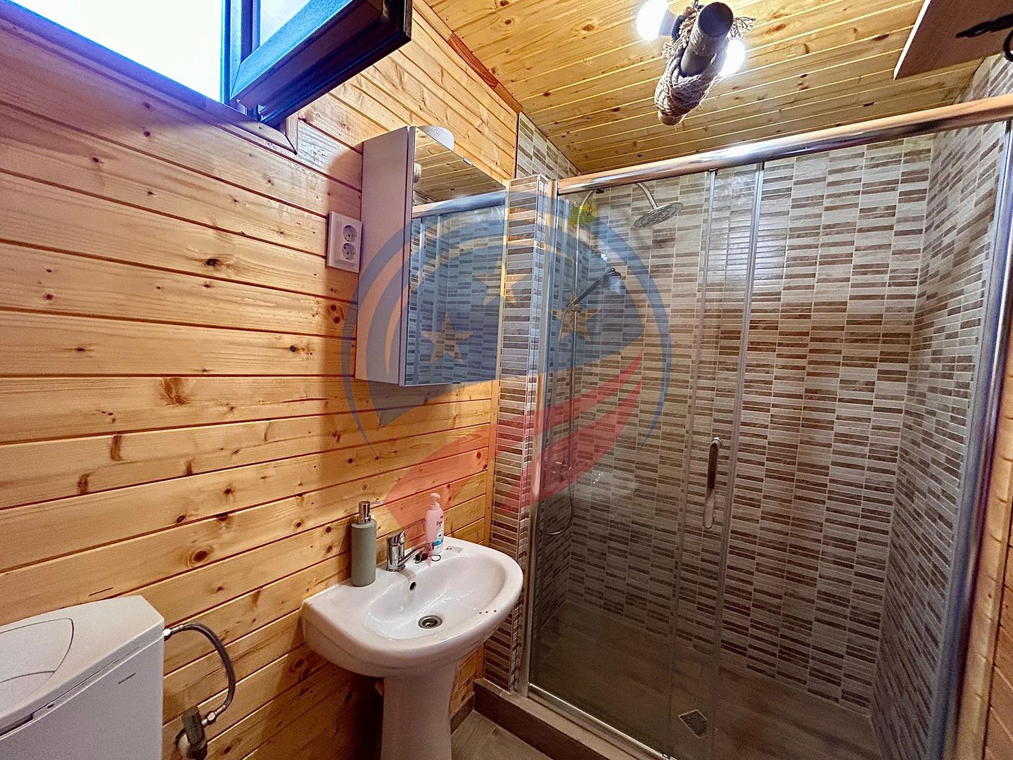 Pensiune in Dubova de vanzare - Poză 12