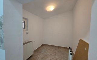 Casa renovata 105mp utili si curte libera 45mp -Eroii Revolutiei - Poză 10