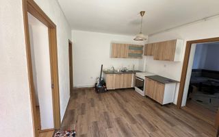 CASA INDIVIDUALA I 5 CAMERE I AVRIG - Poză 2