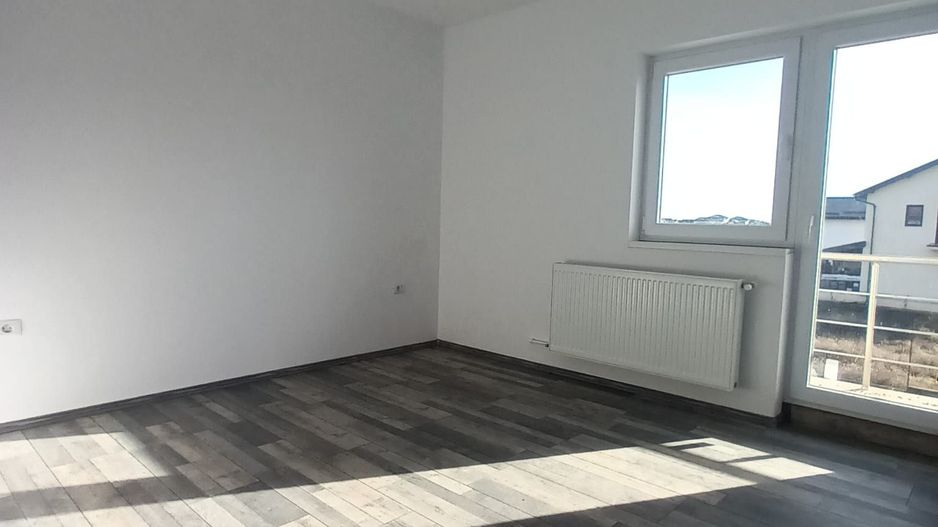 Casă individuală 5 camere  P+1 cu pod, gata de mutare, 468 mp teren - Poză 7