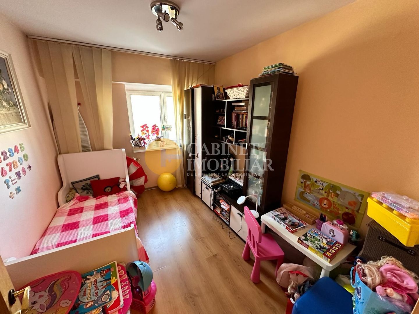 Apartament cu 3 camere decomandat, etaj intermediar, 73mp - Canta-Pacurari - Poză 4
