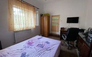 Casa de vanzare curte individuala zona Stefan cel Mare - Poză 2