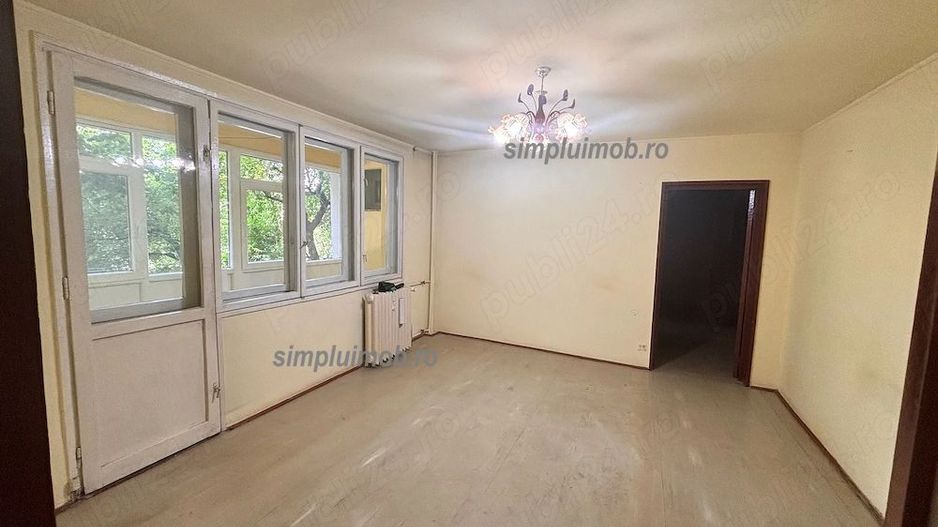 Apartament 3 camere - Bulevardul  Alexandru Obregia - Poză 1