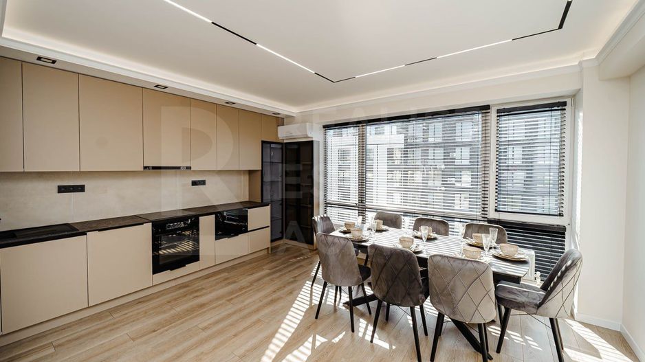 Vânzare, apartament, 3 camere, str. Calea Ieșilor, Sculeni - Poză 1