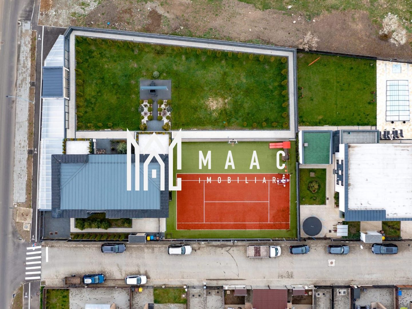 Casă 5 camere de vânzare | Sibiu, Turnișor | 550 mp, piscină - Poză 1