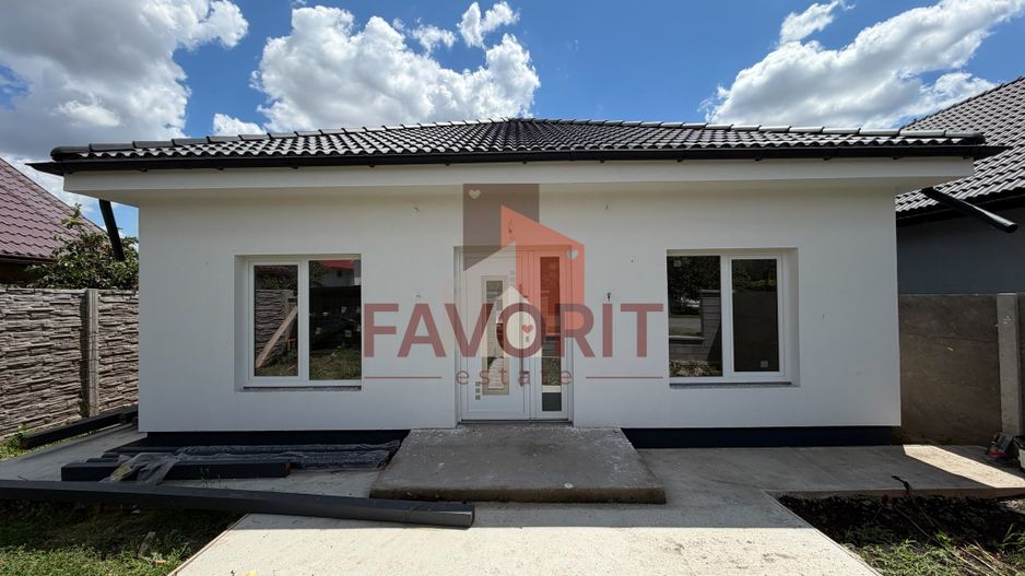 Casă Individuala | 3 camere | Toate utilitatile | Teren Generos | - Poză 1
