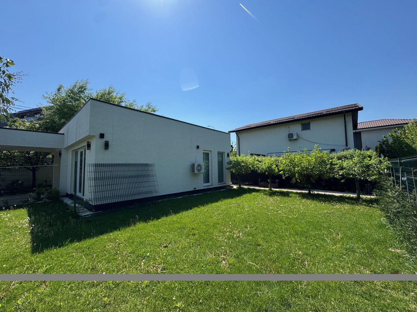PRIMA CHIRIE, Casa pe parter, 3 camere, 70m2, 23 AUGUST - Poză 3