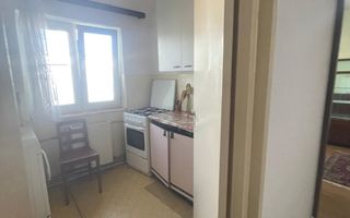 Garsoniera decomandata cu 1 cameră și bucatarie separata si pivnita - Poză 7
