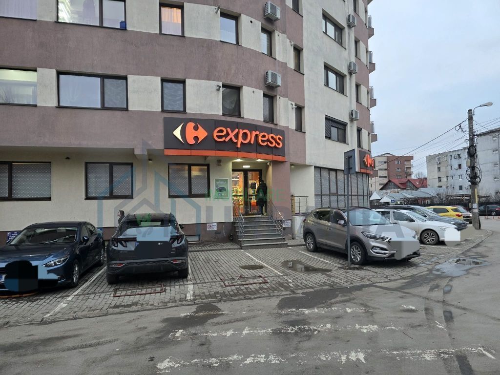 Închiriez apartament cu 3 camere, în Tătărași - Poză 8