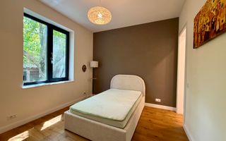 Vila cu 5 camere // * 565 mp gradina* // Tunari - Poză 29