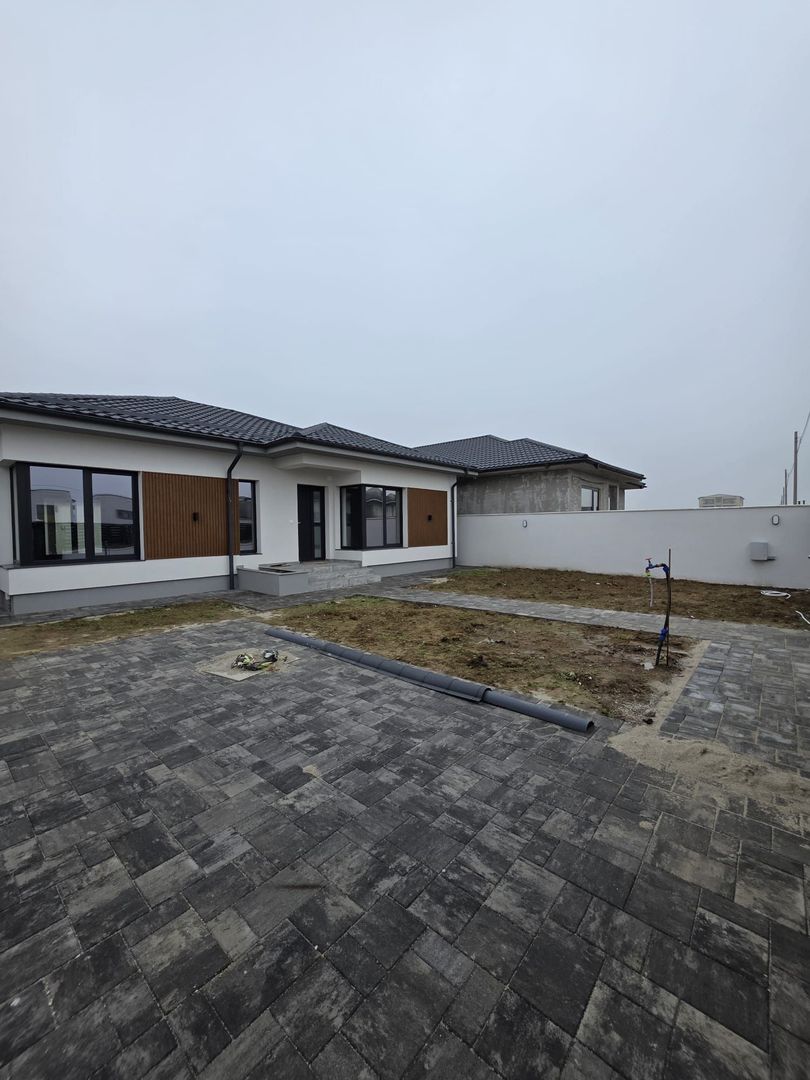 Casa zona Metro - Poză 2