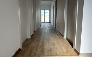 Casa cu 5 camere de vanzare in Nordul Bucurestiului - Poză 1