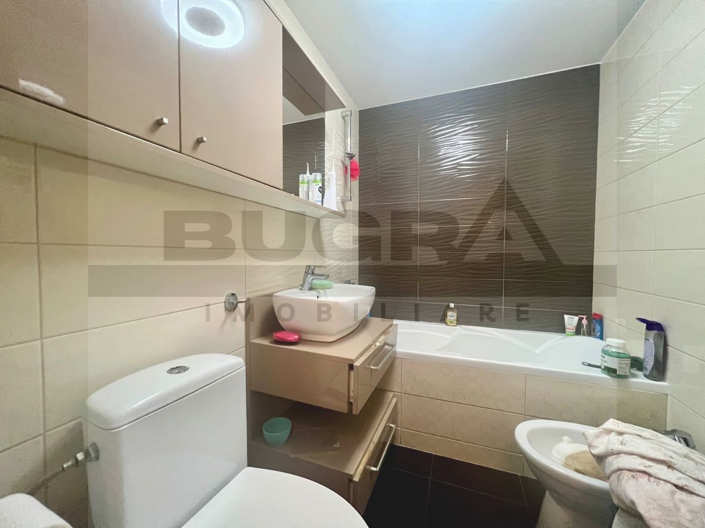 Apartament de 4 camere, 77mp, etaj intermediar, renovat, Plopilor - Poză 14