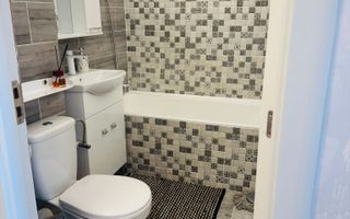 Proprietar , Garsoniera decomandata Cf 1 , Metrou Eroii Revolutiei - Poză 6