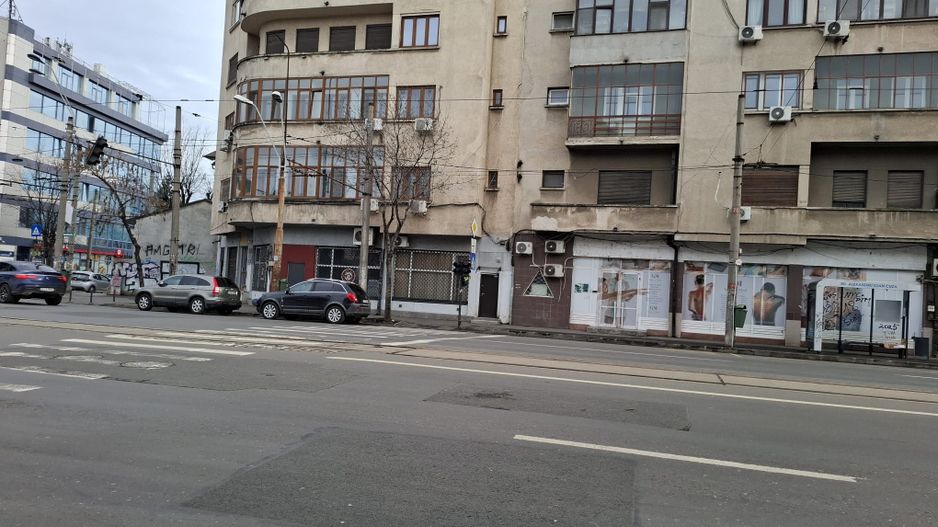 URGENT!, pozitionare colt, renovat, comercial/servicii, NEGOCIABIL - Poză 1