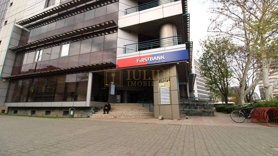 Spatiu comercial 104m, langa Iulius Mall. - Poză 1