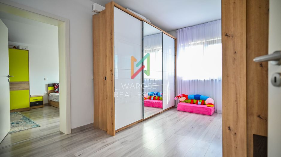 Casa 6  camere| Moderna | Sanpetru | o% Comision - Poză 25