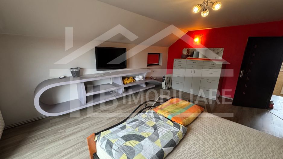 Casa cu 4 camere, 230mp, garaj, Zona Corunca - Poză 4