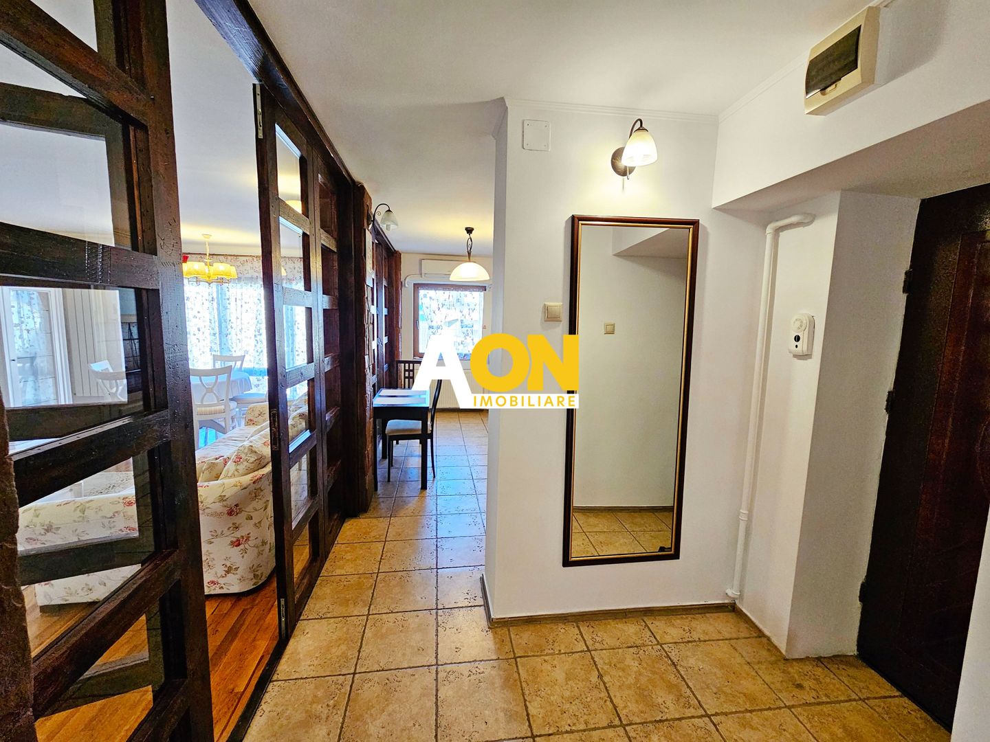 Apartament 3 camere,  mobilat, utilat,75 mp utili, et. 3, ultracentral - Poză 4