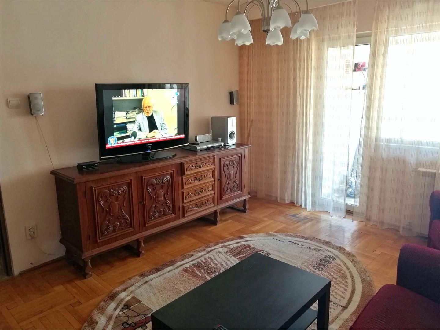 Apartament superb 4 camere, Capitale,  reabilitat, vedere dublă -Dorobanți - Poză 1