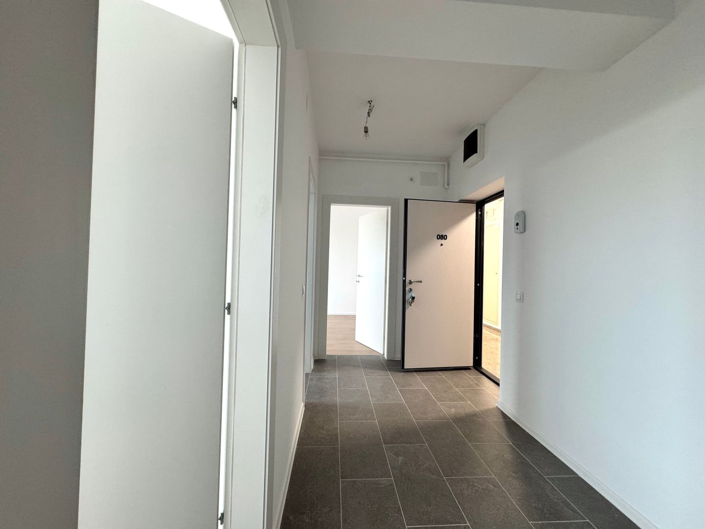 Apartament 2 camere cu Grădină Proprie - Atria Urban Resort - Poză 15