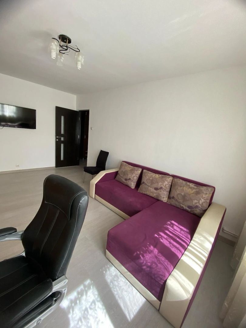 Apartament 2 camere- Cornitoiu, zona Scoala 32 - Poză 1